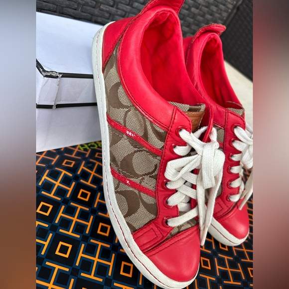 Coach red sneakers shoes - Picture 3 of 8